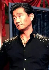 Philippe Lee
as Young Moon