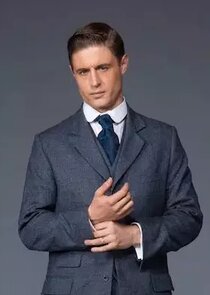 Max Irons
as Malcolm Foxworth