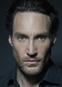Callan Mulvey
as Vampire King
