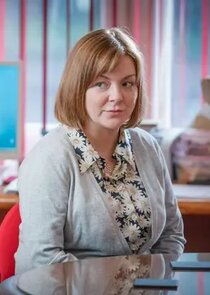 Sheridan Smith
as Sarah Sak