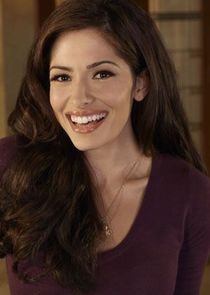 Sarah Shahi
as Kate Reed