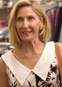 Georgina Symes
as Deanne Harris