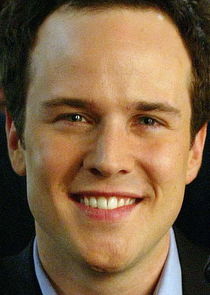 Scott Weinger
as Steve Hale