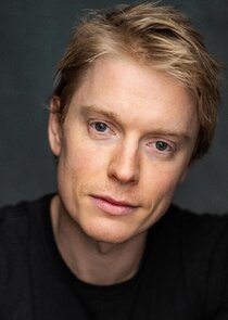 Freddie Fox
as Max Bassington