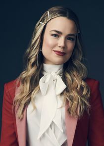 Rebecca Rittenhouse
as Ainsley