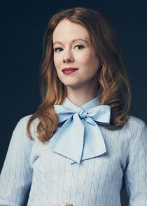 Zoe Boyle
as Gemma