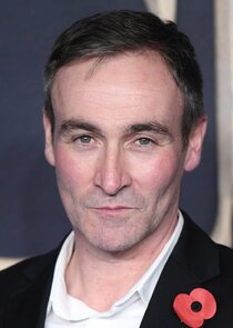 Derek Riddell
as Andy Peat