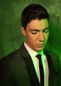 Tyler Chase
as Barrett