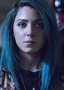 Niki DeMartino
as Sadie