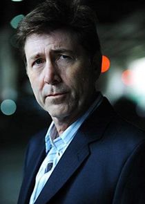 Jim Piddock
as Glenn Pfister