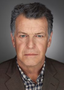 John Noble
as Dr. Walter Bishop