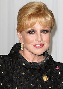 Angélica María
as Buela