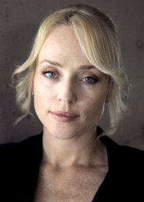 Susie Porter
as Sarah Lum