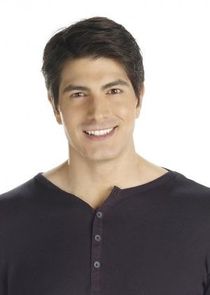 Brandon Routh
as Wyatt Plank