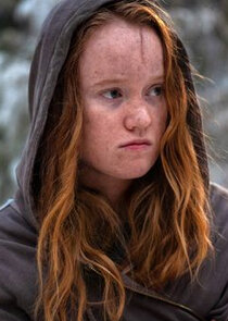 Liv Hewson
as Teen Vanessa 'Van' Palmer