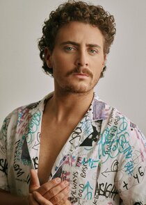 Ethan Gosatti
as Rory