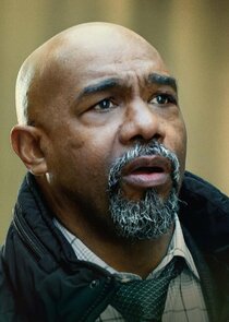 Michael Beach
as Kareem Moore