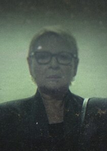 Dianne Wiest
as Miriam McLusky