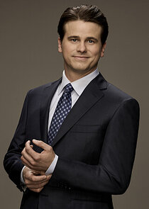 Jason Ritter
as Julian Markston