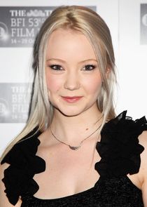 Kerrie Hayes
as Andrea Lucas