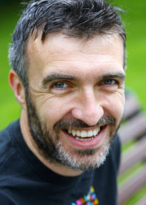 Mark O'Halloran
as Bill O'Toole