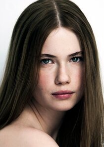 Sara Soulié
as Katja