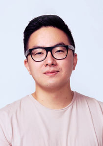 Bowen Yang
as Kevin Nguyen
