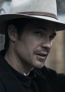 Timothy Olyphant
as Deputy U.S. Marshal Raylan Givens