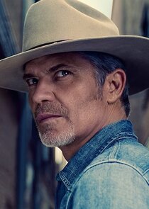 Timothy Olyphant
as Raylan Givens
