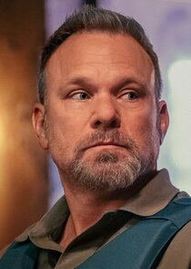 Norbert Leo Butz
as Norbert Bryl