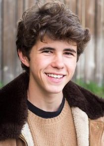 Jonathan Morgan Heit
as Cubby