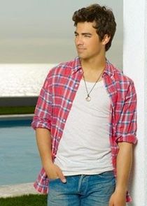 Joe Jonas
as Joe Lucas