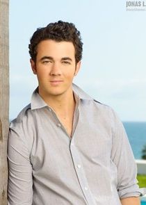 Kevin Jonas
as Kevin Lucas