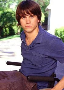 Jason Ritter
as Kevin Girardi