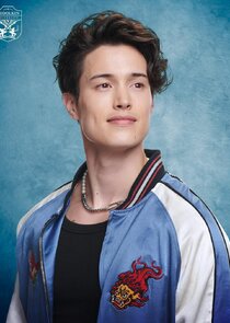 Derek Luh
as Jordan Li