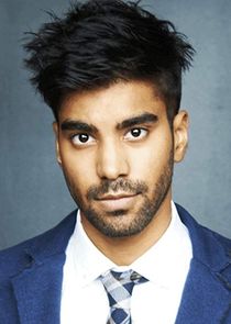 Raymond Ablack
as Joe