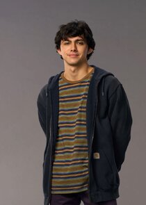 Felix Avitia
as Ford Thomas