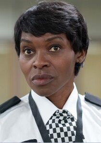 Rakie Ayola
as ACC Alison Vosper