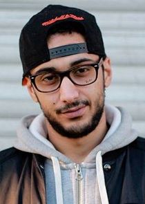 Aymen Hamdouchi
as Hakim