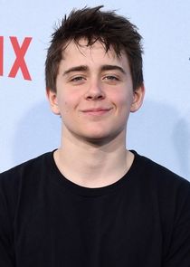 Sam McCarthy
as Devin Brewer