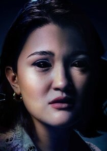 Isa Briones
as Margot Stokes