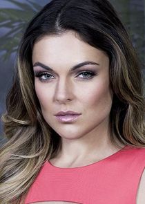 Serinda Swan
as Paige Arkin