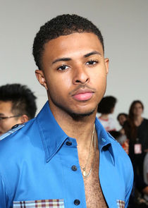 Diggy Simmons
as Doug