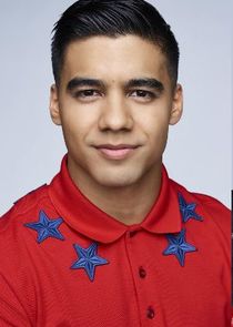 Jordan Buhat
as Vivek Shah