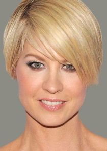 Jenna Elfman
as Joyce Fisher