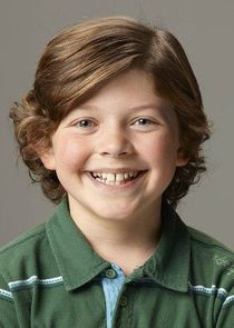 Eli Baker
as Henry Fisher