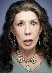 Lily Tomlin
as Frankie Bergstein