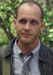Ethan Embry
as Coyote Bergstein