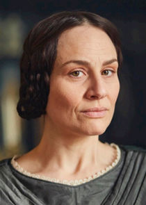 Daniela Holtz
as Baroness Lehzen