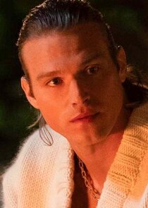 Matthew Noszka
as Chase Munroe